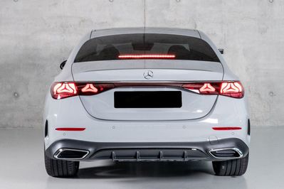 Mercedes E Klasa 220 d 4-Matic AMG