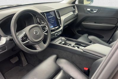 Volvo XC60 B4 B Plus Bright