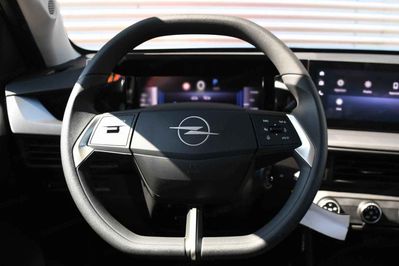 Opel Frontera Edition eDTC6 1.2 T mHEV