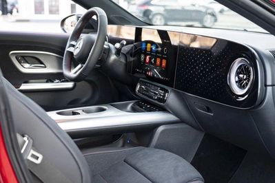 Mercedes CLA 350 4-Matic AMG Line