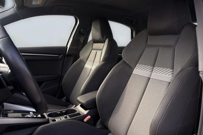 Audi A3 35 TFSI mHEV S tronic