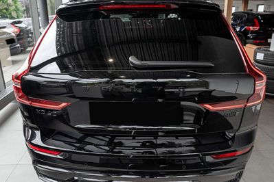 Volvo XC60 B5 AWD Ultra Black Edition