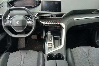 Peugeot 5008 1.6 PureTech Allure S&S EAT8