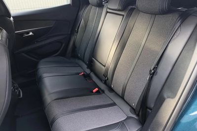 Peugeot 3008 1.5 BlueHDi Allure S&S EAT8