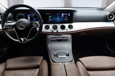 Mercedes E Klasa 220 d Avantgarde