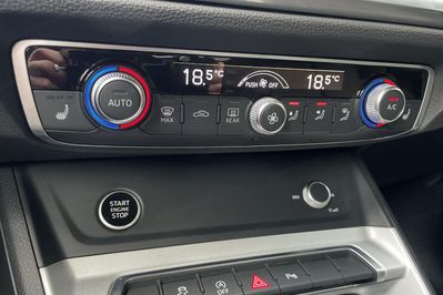 Audi Q3 35 TFSI mHEV S tronic