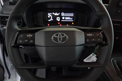 Toyota Proace City Long Active Zabudowa Brygadowa