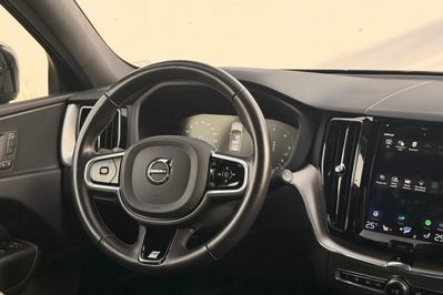 Volvo XC60 B4 D AWD R-Design