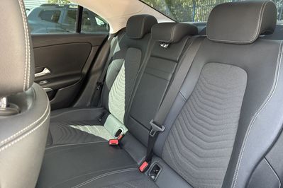 Mercedes CLA 200