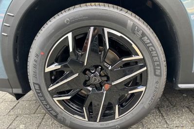 Peugeot 3008 GT Exclusive e-DCS6 1.2 mHEV