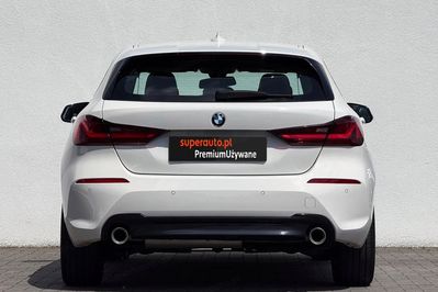 BMW Seria 1 118d Sport Line