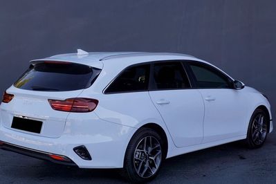 Kia Ceed 1.5 T-GDI Tribute