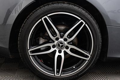 Mercedes Klasa E E 300 Coupe 2.0 9G-TRONIC