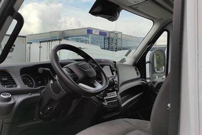 Iveco Daily 70C18 Zabudowa + Tył spanie