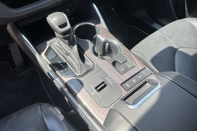 Toyota Highlander Prestige 2.5 Hybrid