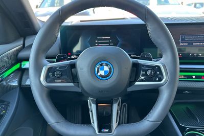 BMW Seria 5 530e xDrive M Sport