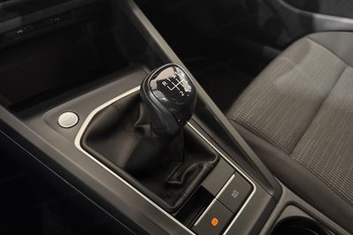 Volkswagen Golf 1.0 TSI