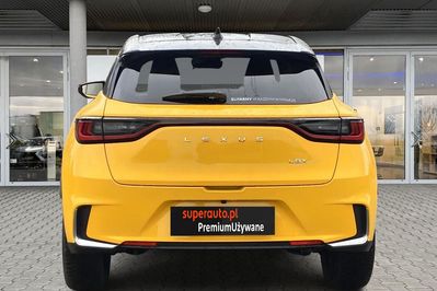 Lexus LBX Hybrid Cool