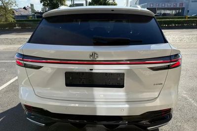 MG HS 1.5T HEV+ Exclusive aut