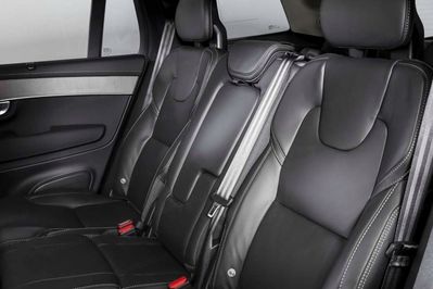 Volvo XC90 B5 AWD Ultra Bright