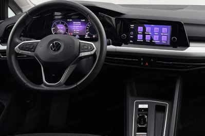 Volkswagen Golf VIII 2.0 TDI Life DSG