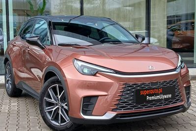 Lexus LBX Hybrid Cool