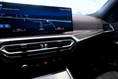 BMW Seria 3 318i M Sport