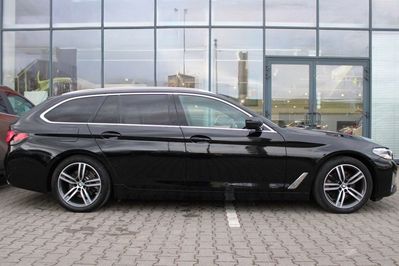 BMW Seria 5 520d mHEV Luxury Line sport-aut