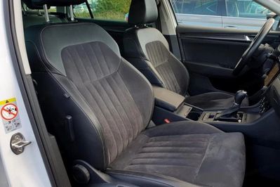 Skoda Superb 2.0 TDI Style DSG