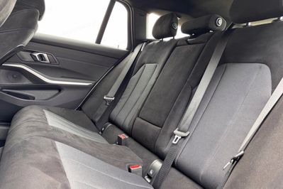 BMW Seria 3 Touring 330i xDrive M Sport