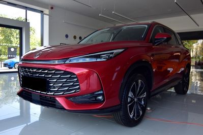 MG HS Excite 1.5 T-GDi AT DCT