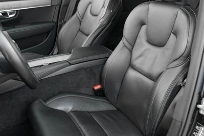 Volvo V90 Cross Country B5 D AWD Pro