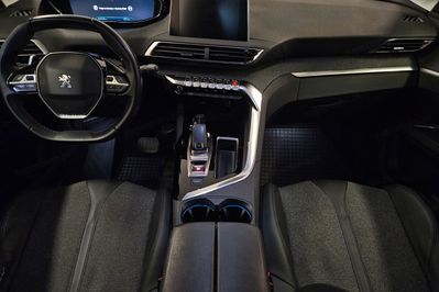 Peugeot 5008 1.5 BlueHDi Active S&S EAT8