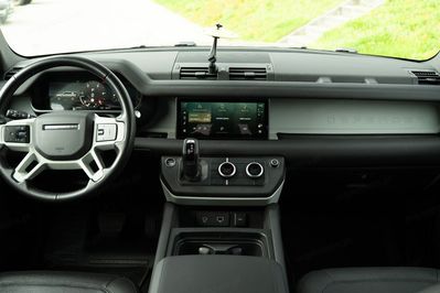 Land Rover Defender 110 Hardtop 3.0 D300 mHEV