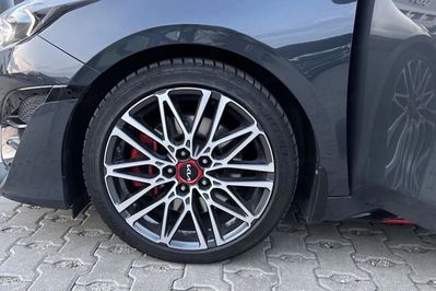 Kia ProCeed 1.6 T-GDI GT DCT
