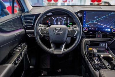 Lexus NX 350h Omotenashi AWD