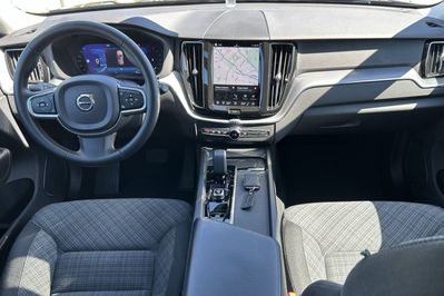 Volvo XC60 B4 D AWD Core aut