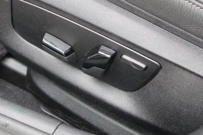 BMW Seria 5 520d xDrive Sport Line