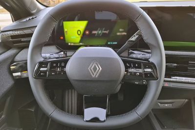 Renault Clio Evolution 1.8 E-TECH Full Hybrid