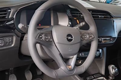 Opel Corsa Edition 1.2 Turbo