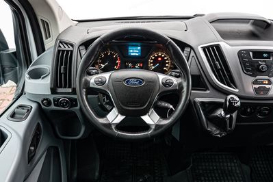 Ford Transit Kombi L3H2