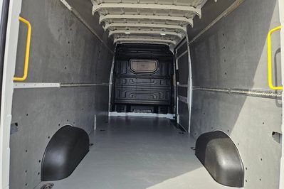Volkswagen Crafter TDI  L4H2
