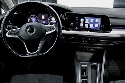 Volkswagen Golf VIII 2.0 TDI Style DSG