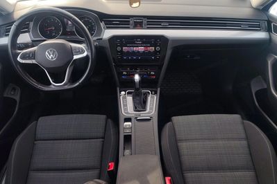 Volkswagen Passat 1.5 Tsi Evo Business Dsg