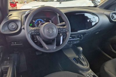 Toyota Aygo X Active 1.5 Hybrid Dynamic Force