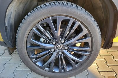 Toyota Yaris Cross Hybrid 1.5 Adventure 4x4