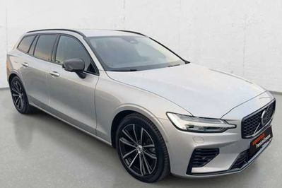 Volvo V60 T6 AWD Plug-In Hybrid Plus Dark aut