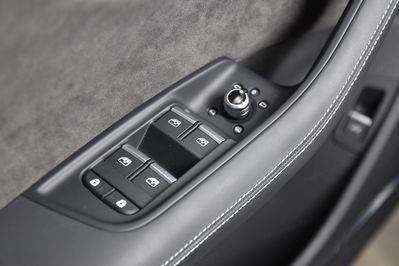 Audi Q7 55 TFSI e quattro S Line