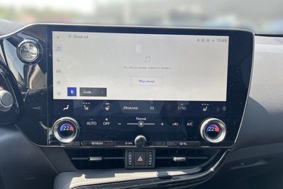Lexus NX 450h+ AWD