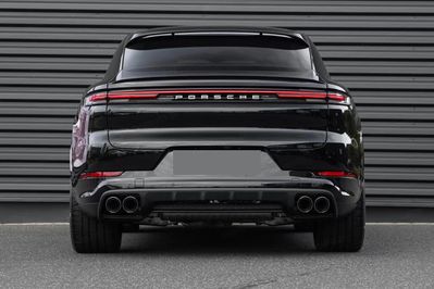Porsche Cayenne Coupe Black Edition